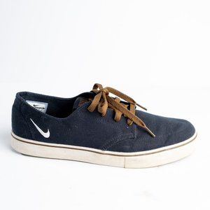 Nike Braata Canvas sneakers size 10.5